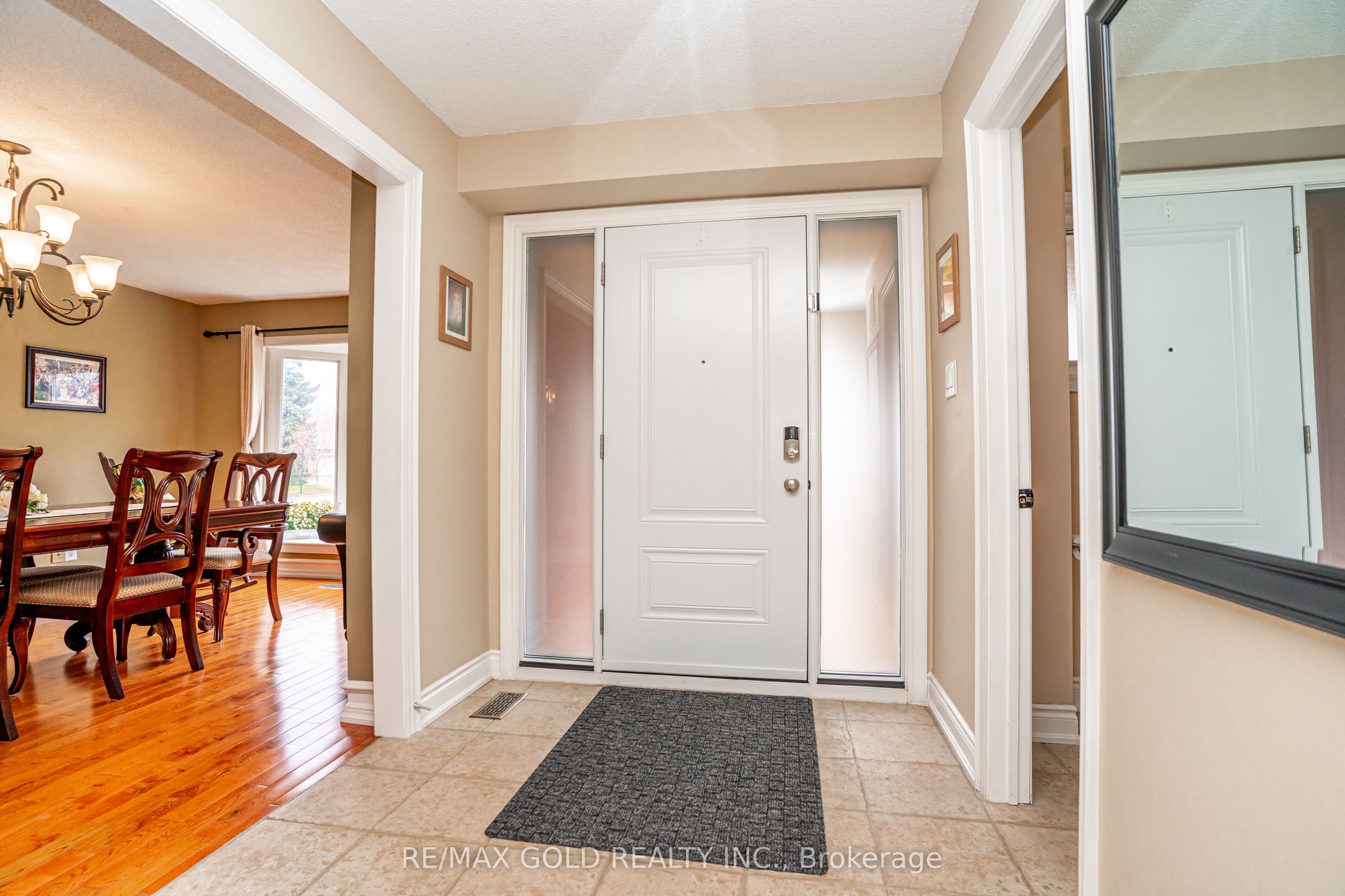 Additional image 6 of 8 Oldham Crescent, Brampton, ON, L6Z 1W3