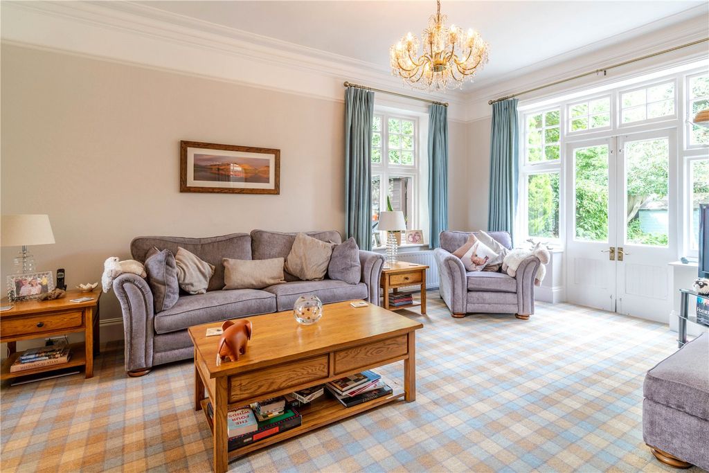 Additional image 4 of 5 bed detached house for saleWestbury Road, Buckhurst Hill, Essex IG9