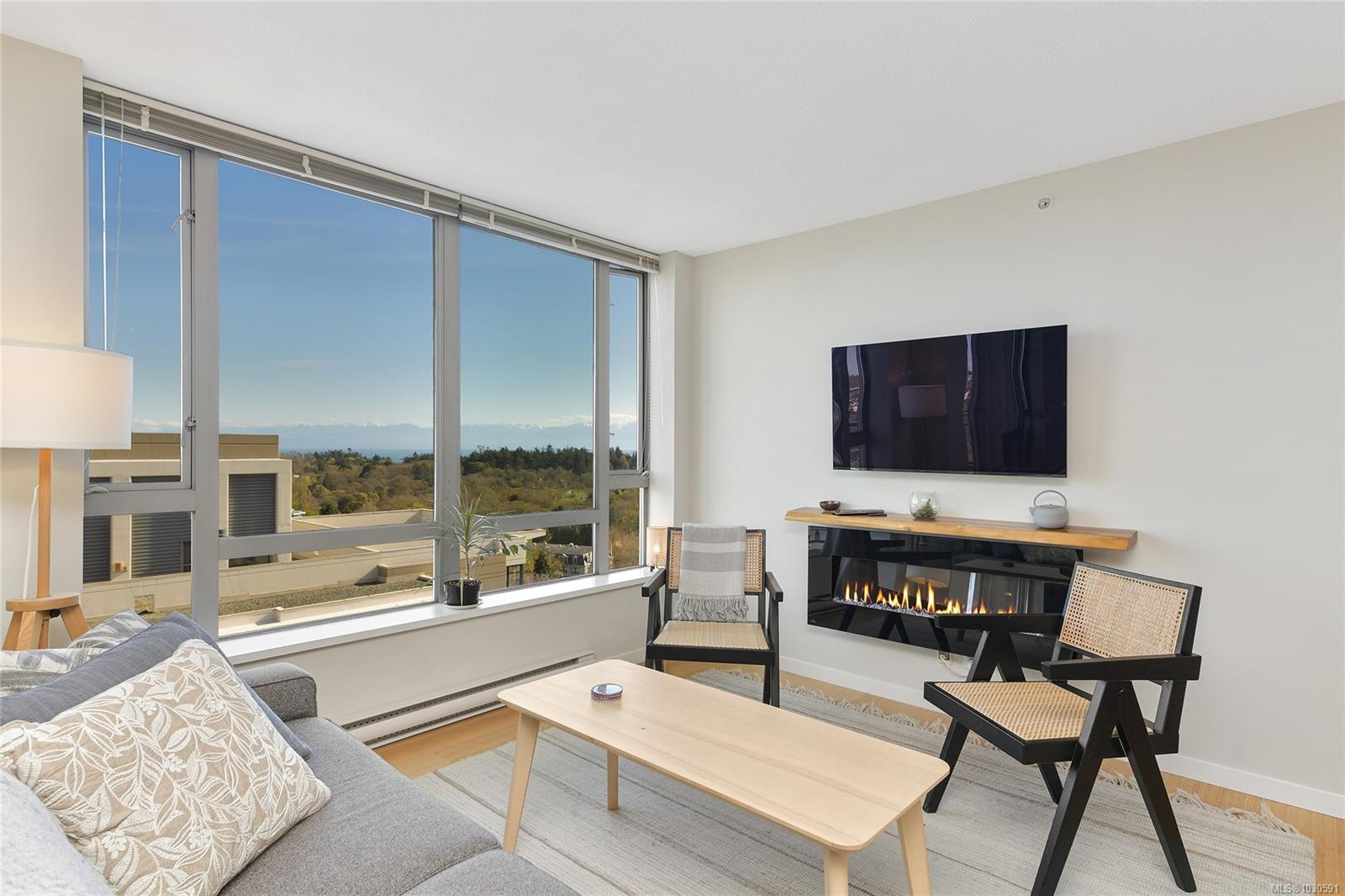 Additional image 6 of 1903-751 Fairfield Road, Victoria, BC, V8W 4A4