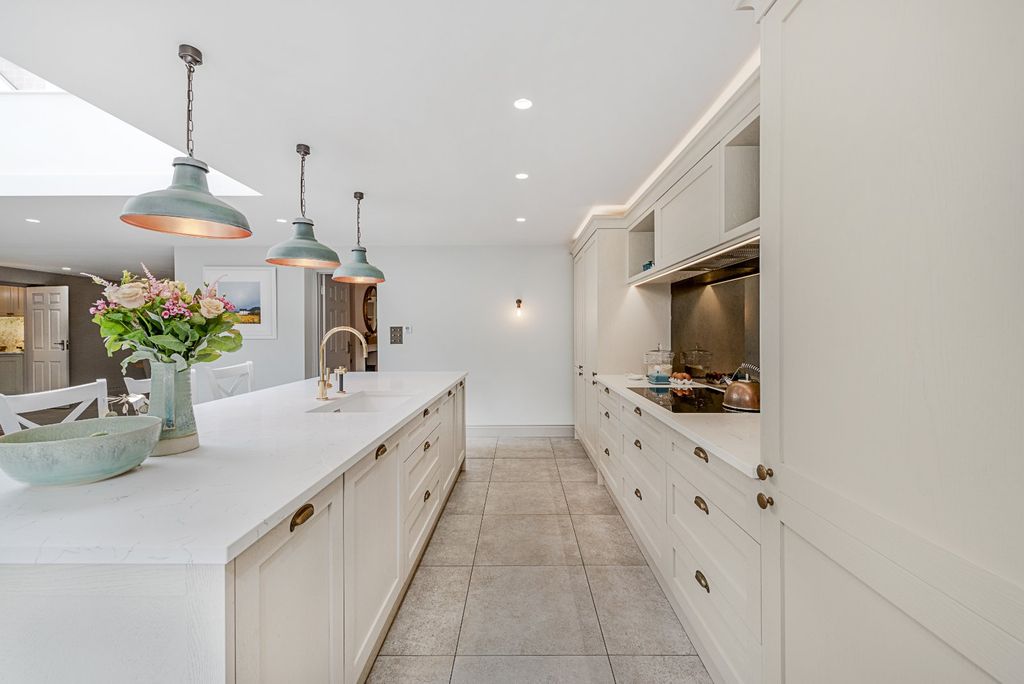 Additional image 9 of 5 bed detached house for saleWoodside Lane, Winkfield, Windsor, Berkshire SL4
