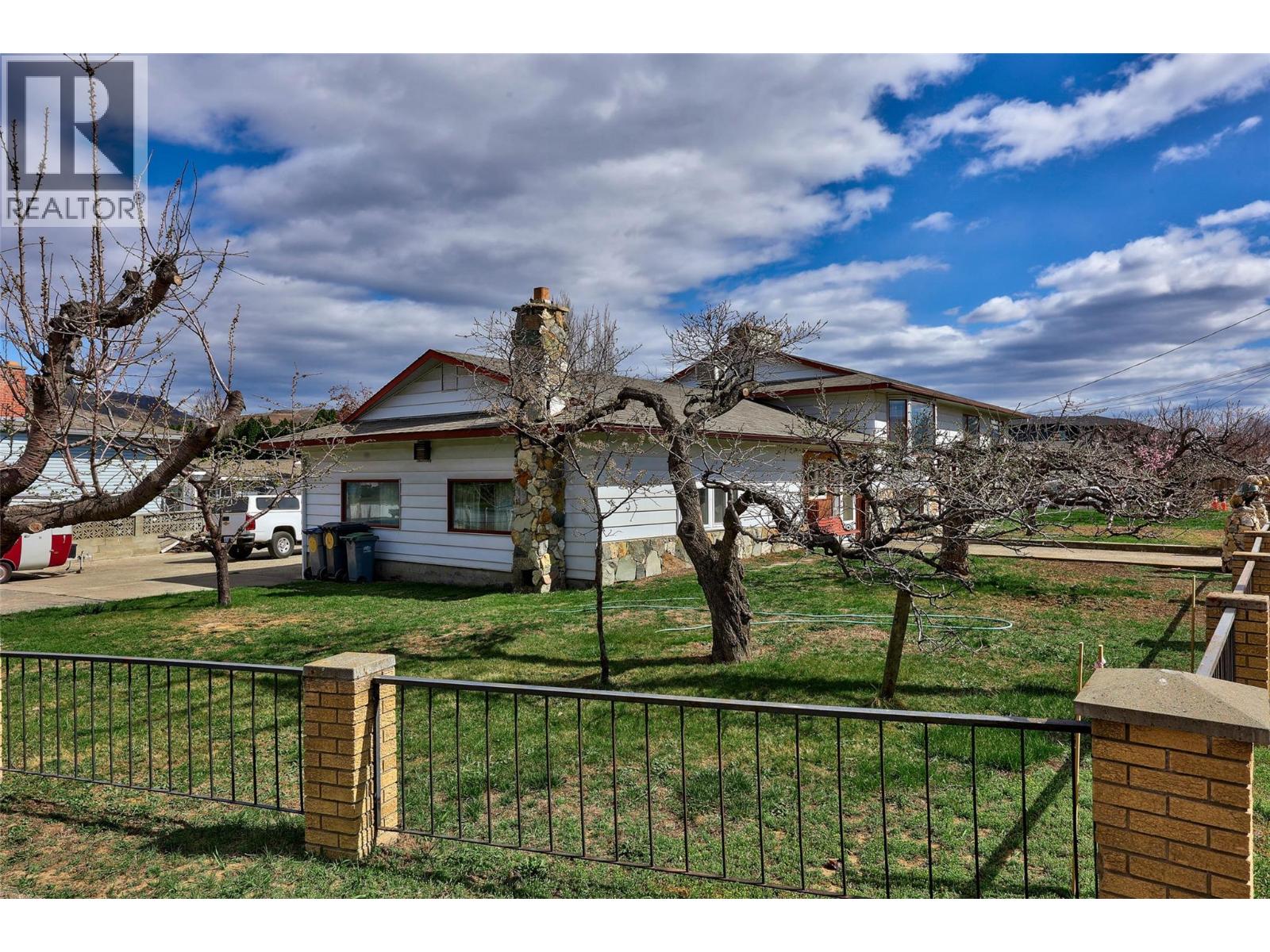 Additional image 4 of 2248 Tranquille Road, Kamloops, BC, V2B3N2