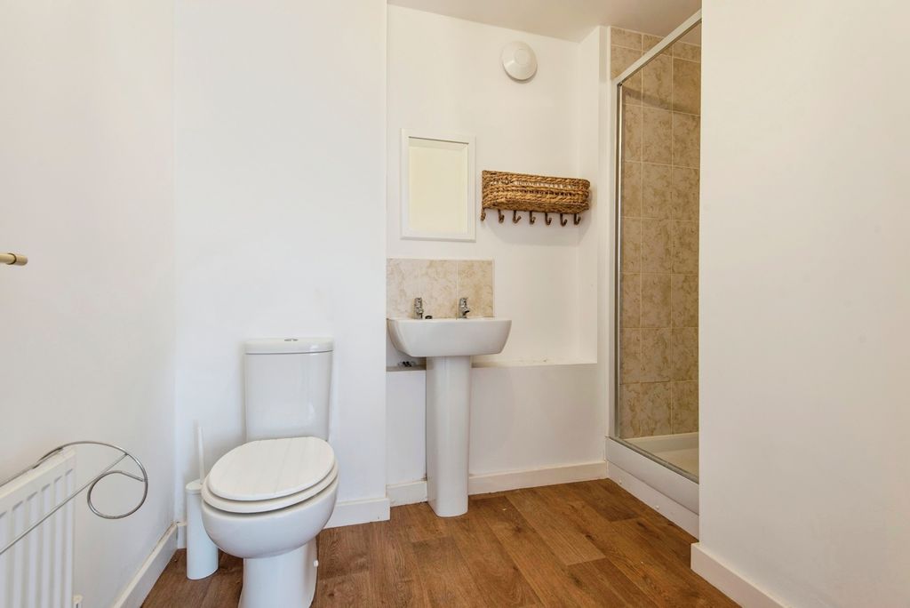 Additional image 8 of 2 bed flat for salePlanets Way, Biggleswade, Bedfordshire SG18