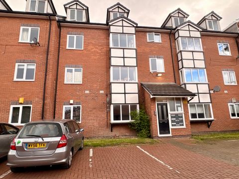 Langdale Avenue, Manchester M19