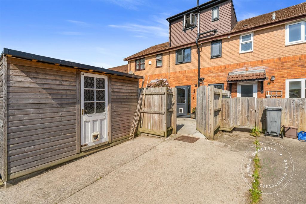 Additional image 4 of 3 bed terraced house for saleHeol Ffynnon Wen, Rhiwbina, Cardiff CF14