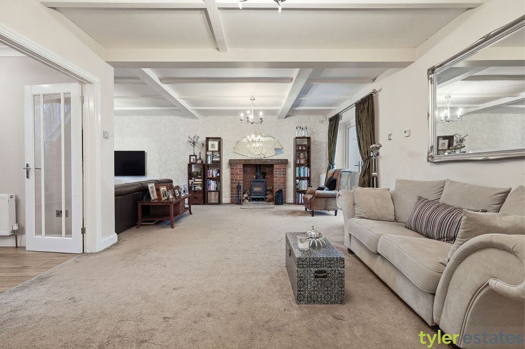 Additional image 13 of 5 bed detached house for saleNoak Hill Road, Billericay CM12