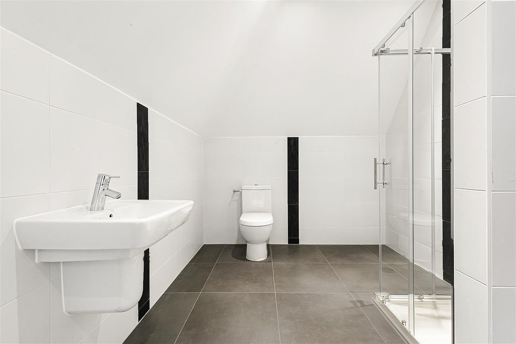 Additional image 29 of 6 bed detached house for saleSubstantial 6200Sqft Family Home, Broxbourne EN10