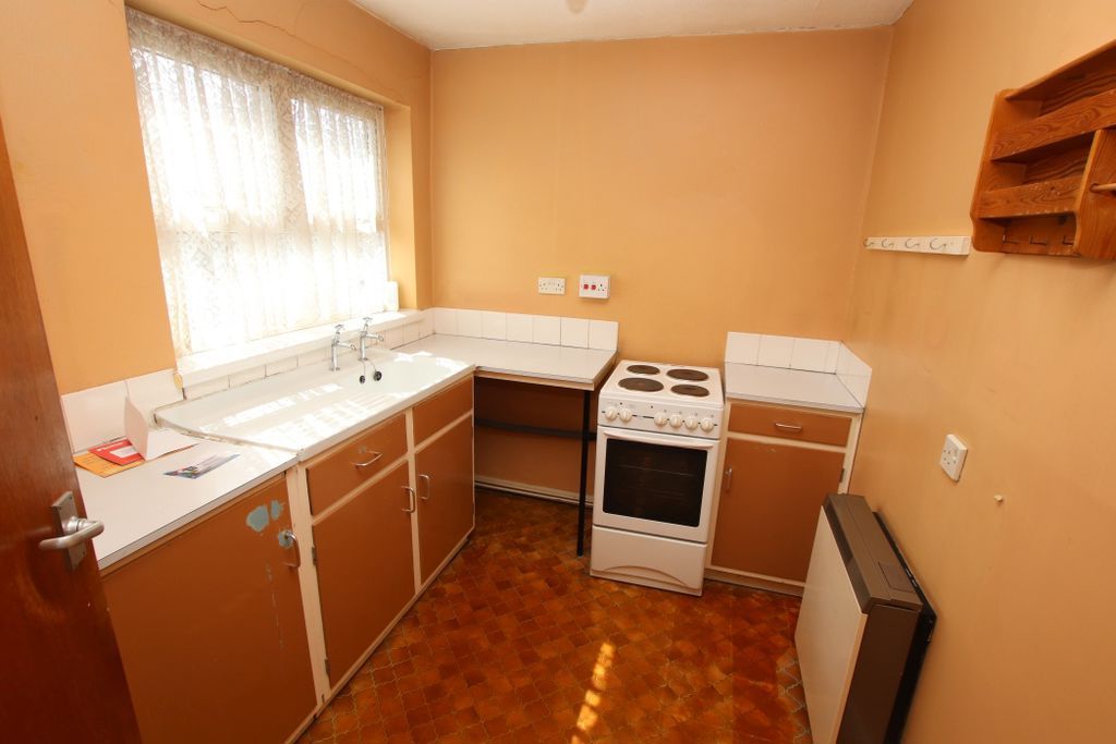Additional image 4 of 1 bed flat for saleEskdale Way, Grimsby DN37