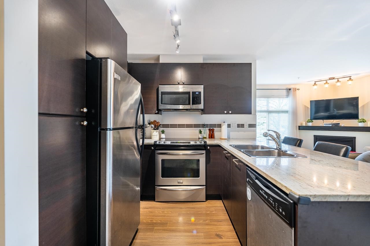 Additional image 6 of 212-6500 194th Street, Surrey, BC, V4N 5X4