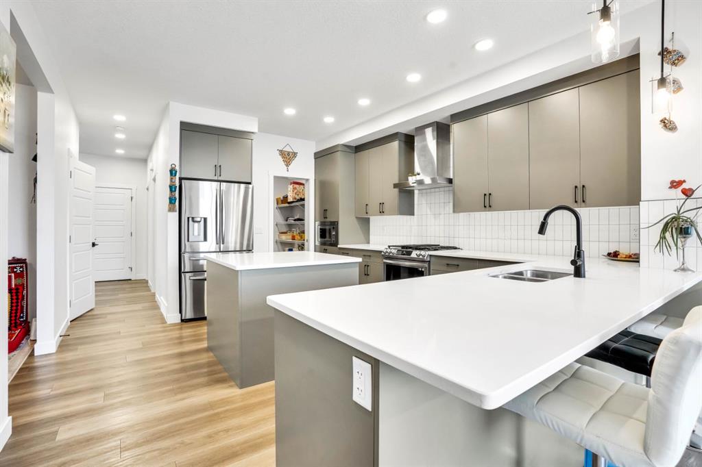 Additional image 6 of 353 Walcrest View SE, Calgary, AB, T2X 4V8