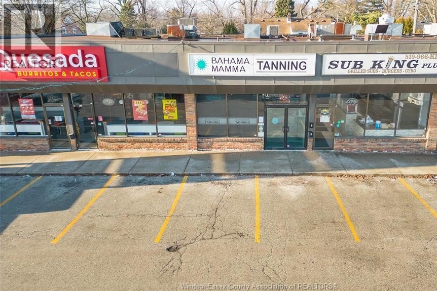 Additional image 8 of 3041 Dougall Avenue, Windsor, ON, N9E1S3