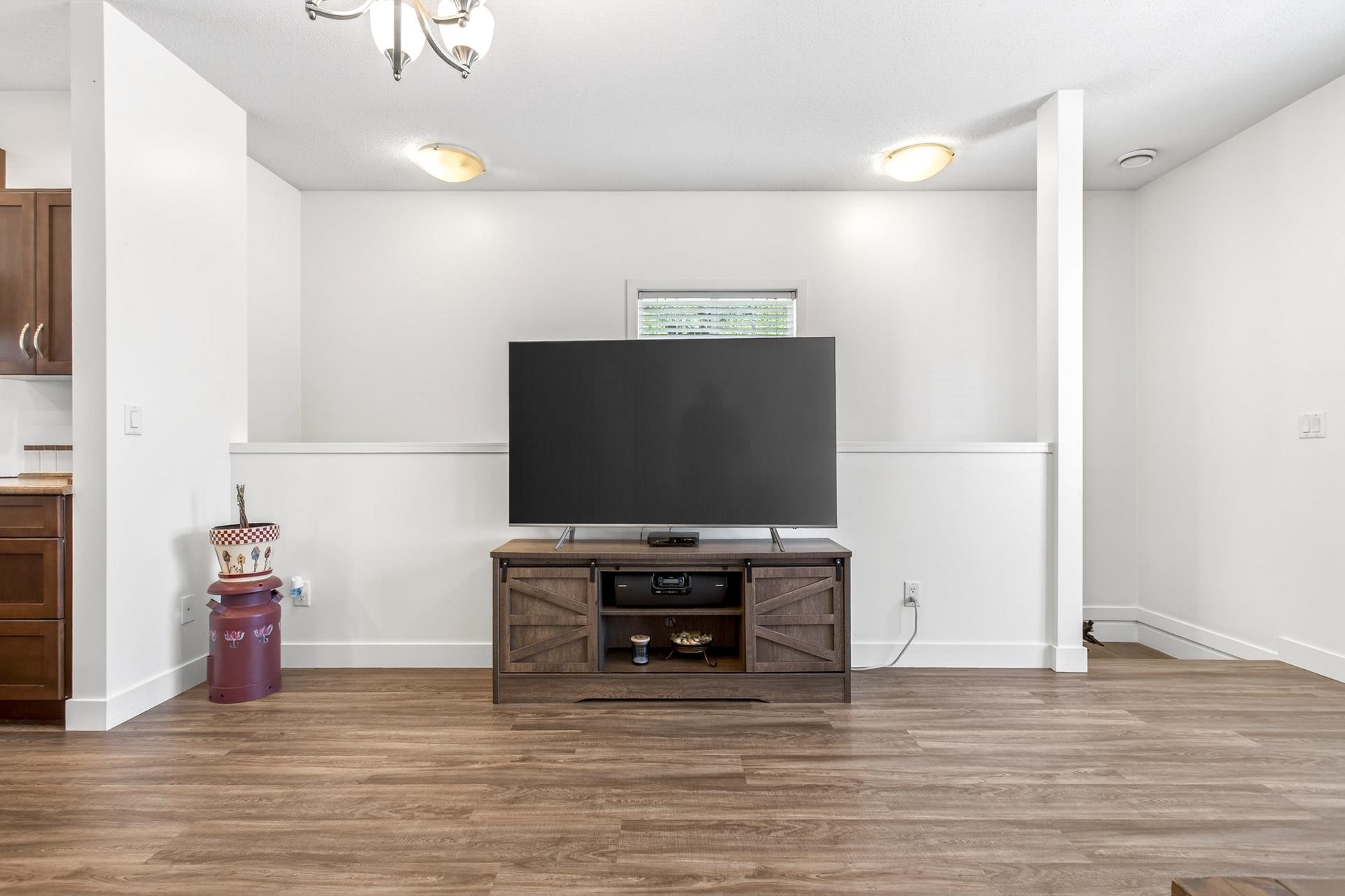 Additional image 4 of 22-32501 Fraser Crescent, Mission, BC, V2V 1C5