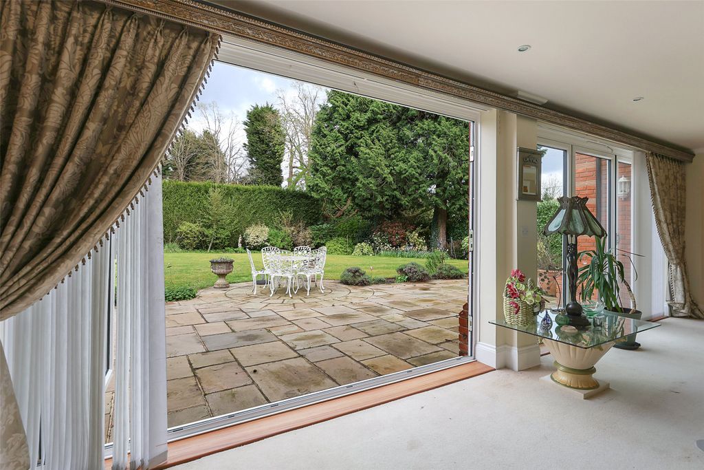 Additional image 12 of 5 bed detached house for saleRykens Lane, Betchworth, Surrey RH3