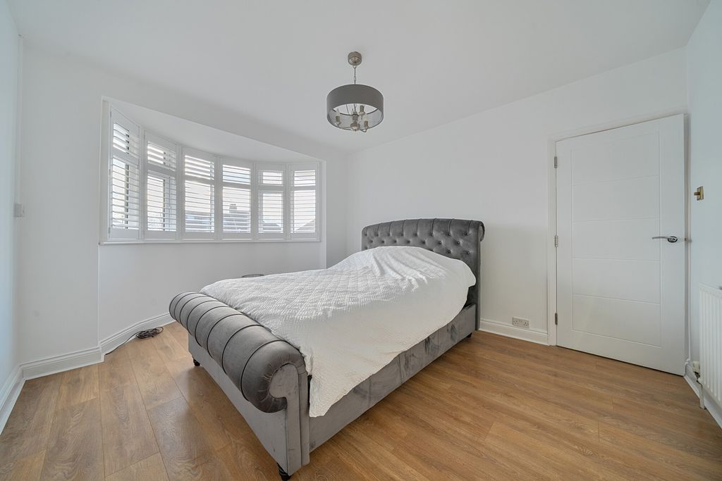 Additional image 6 of 3 bed detached house for saleBlendon Drive, Bexley DA5