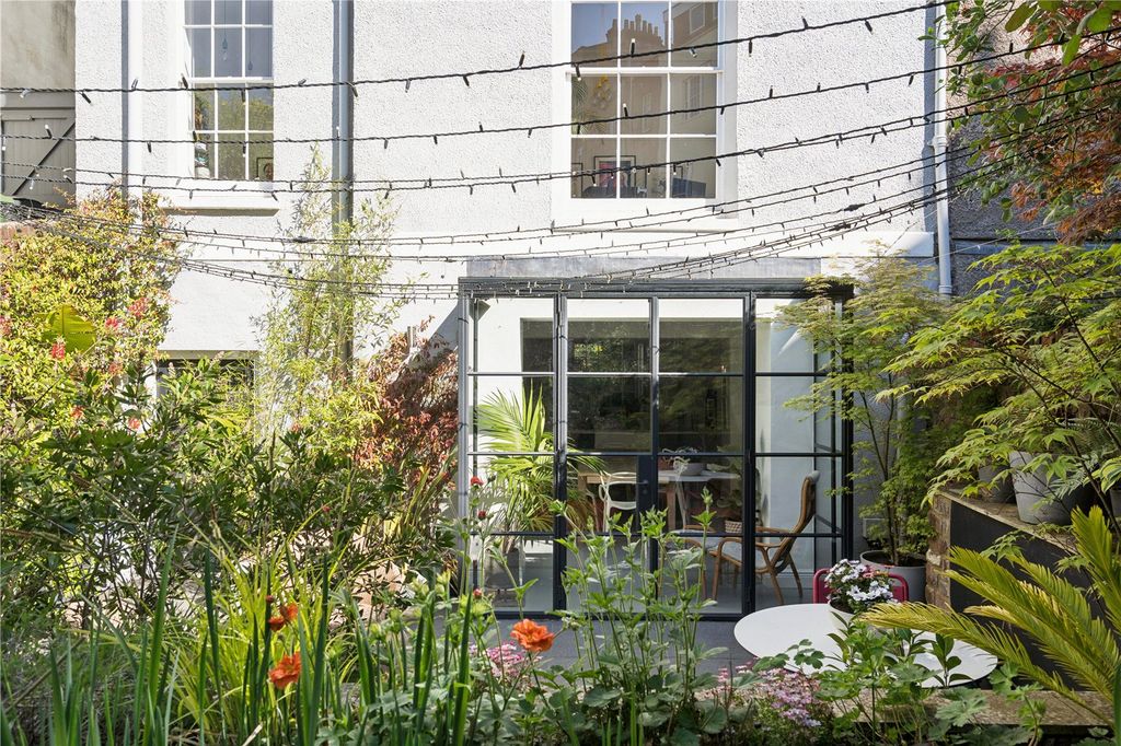 Additional image 21 of 5 bed semi-detached house for saleRichmond Park Road, Clifton, Bristol BS8