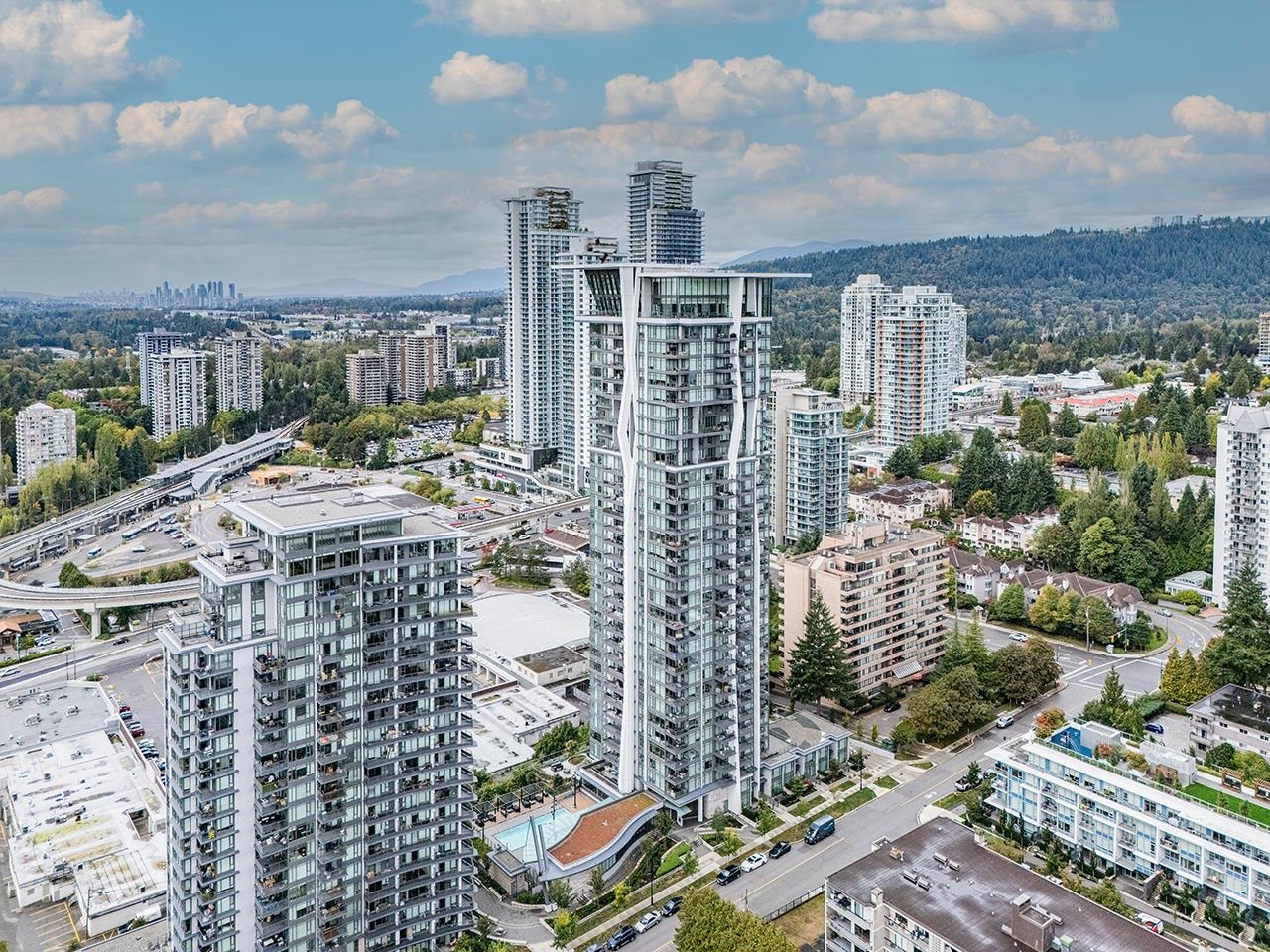 302-450 Westview Street, Coquitlam, BC, V3K 6C3