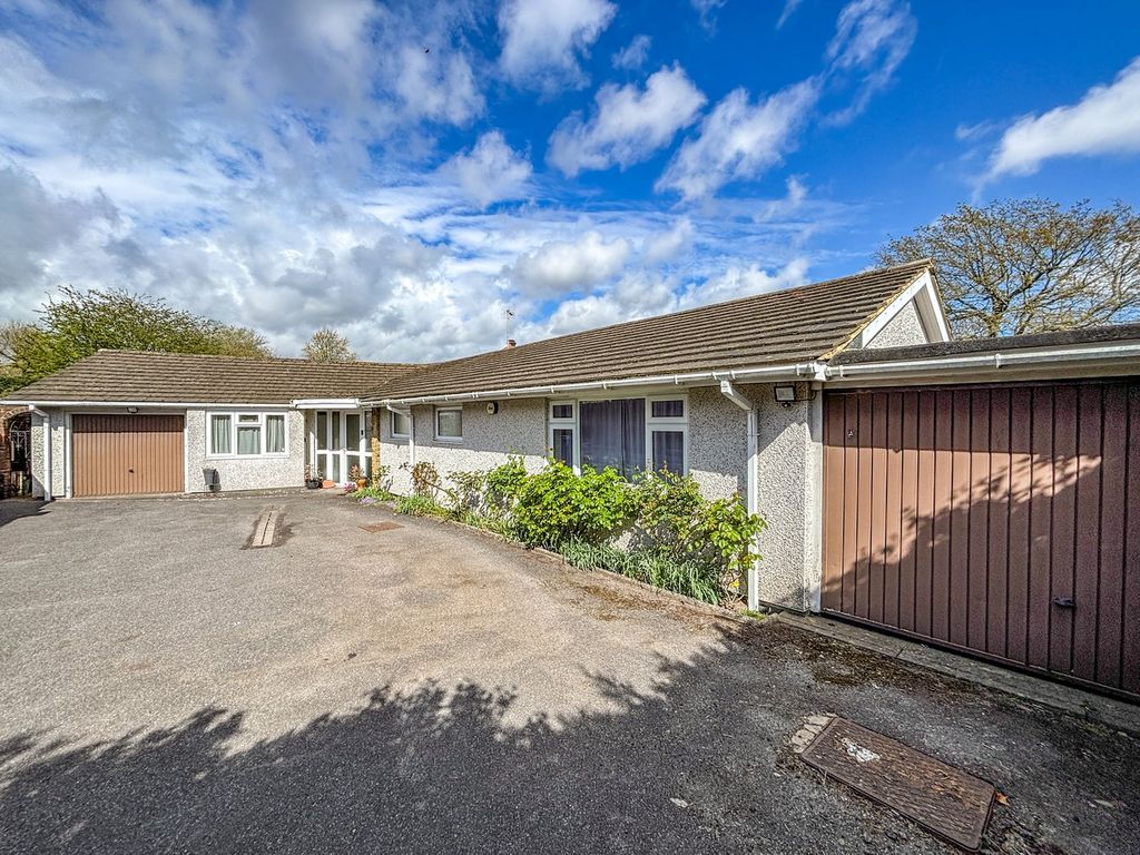 Additional image 2 of 3 bed detached bungalow for saleMount Street, Battle TN33