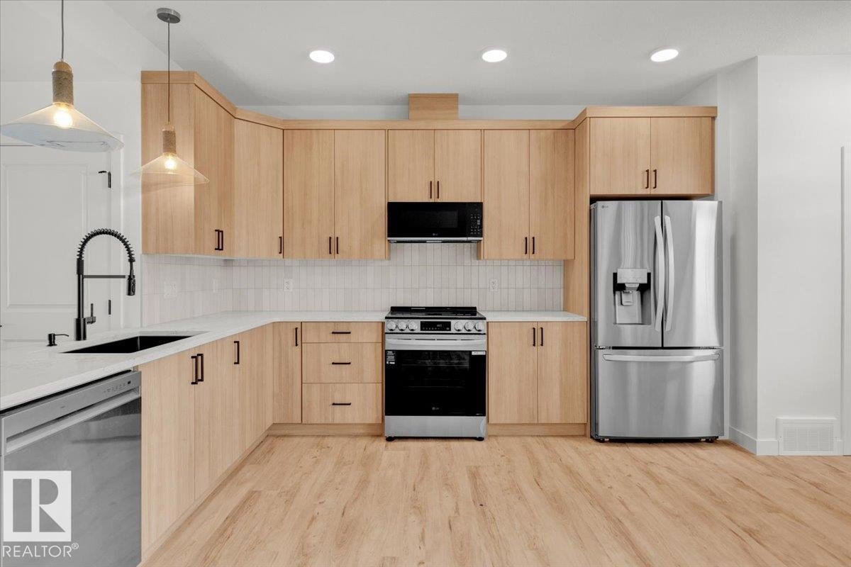Additional image 7 of 1309 Keswick Drive SW, Edmonton, AB, T6W4V8