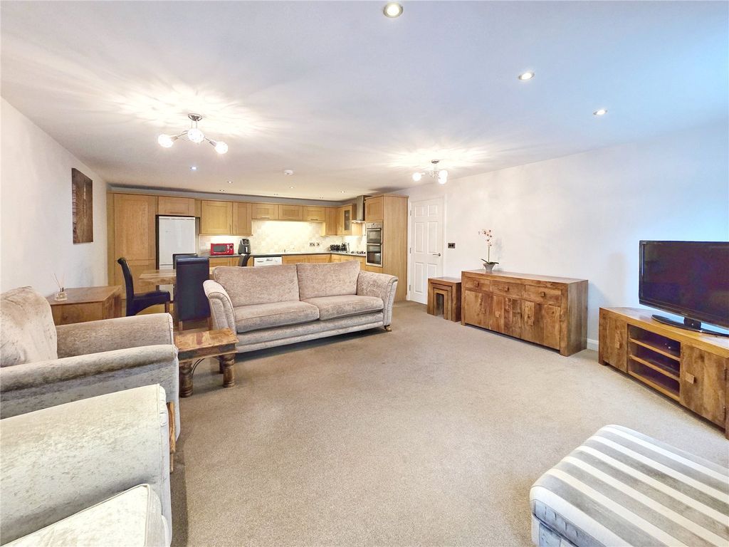 Additional image 6 of 2 bed flat for saleHolly Mount, Holly Mount Way, Rawtenstall, Rossendale BB4