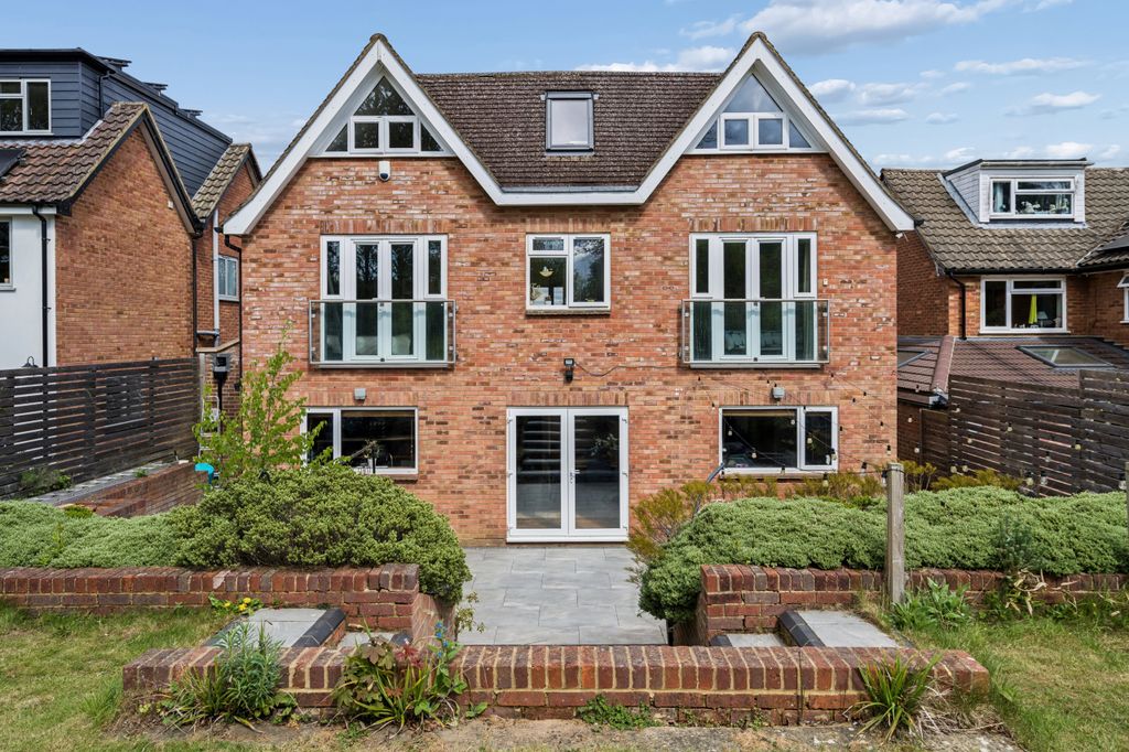 Additional image 24 of 5 bed detached house for saleUpper Hall Park, Berkhamsted, Hertfordshire HP4