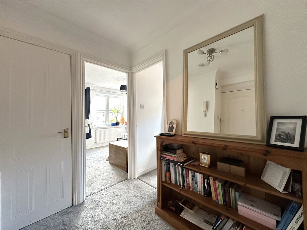 Additional image 3 of 2 bed flat for saleThe Orkneys, 3 Salisbury Road, Blandford Forum, Dorset DT11