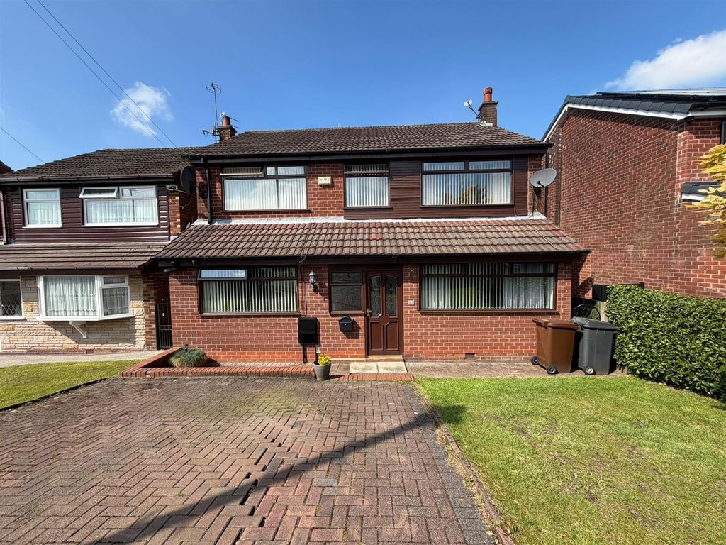 5 bed detached house for saleWinchester Avenue, Ashton-Under-Lyne OL6