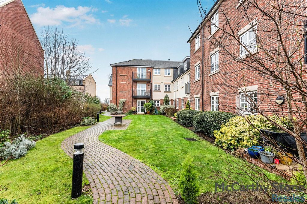 Additional image 18 of 2 bed flat for saleParkland Place, Shortmead Street, Biggleswade, Bedfordshire SG18