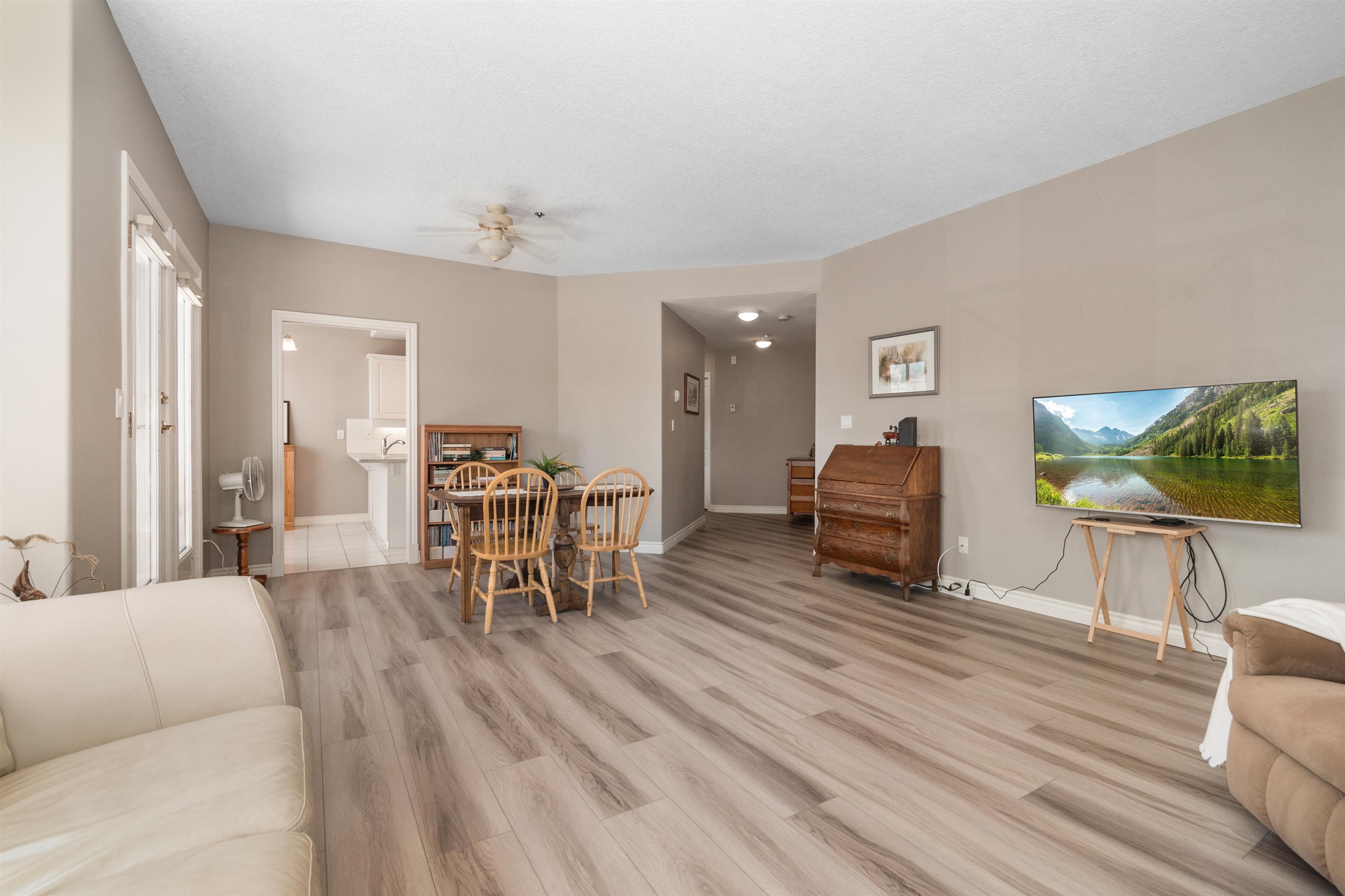 Additional image 6 of 201-45734 Patten Avenue, Chilliwack, BC, V2P 1S1