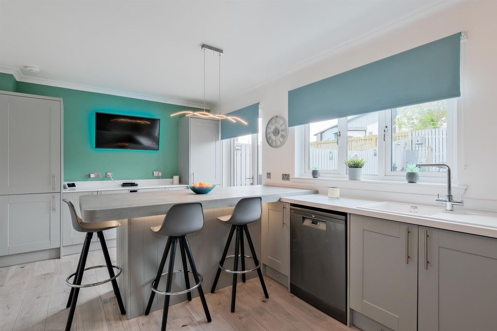 Additional image 10 of 3 bed semi-detached house for saleRoman Road, Motherwell ML1