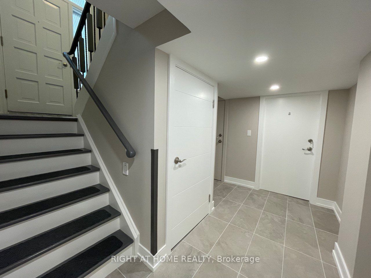 Additional image 5 of Bsmt A-30 Lewis Drive, Vaughan, ON, L4L 2B6