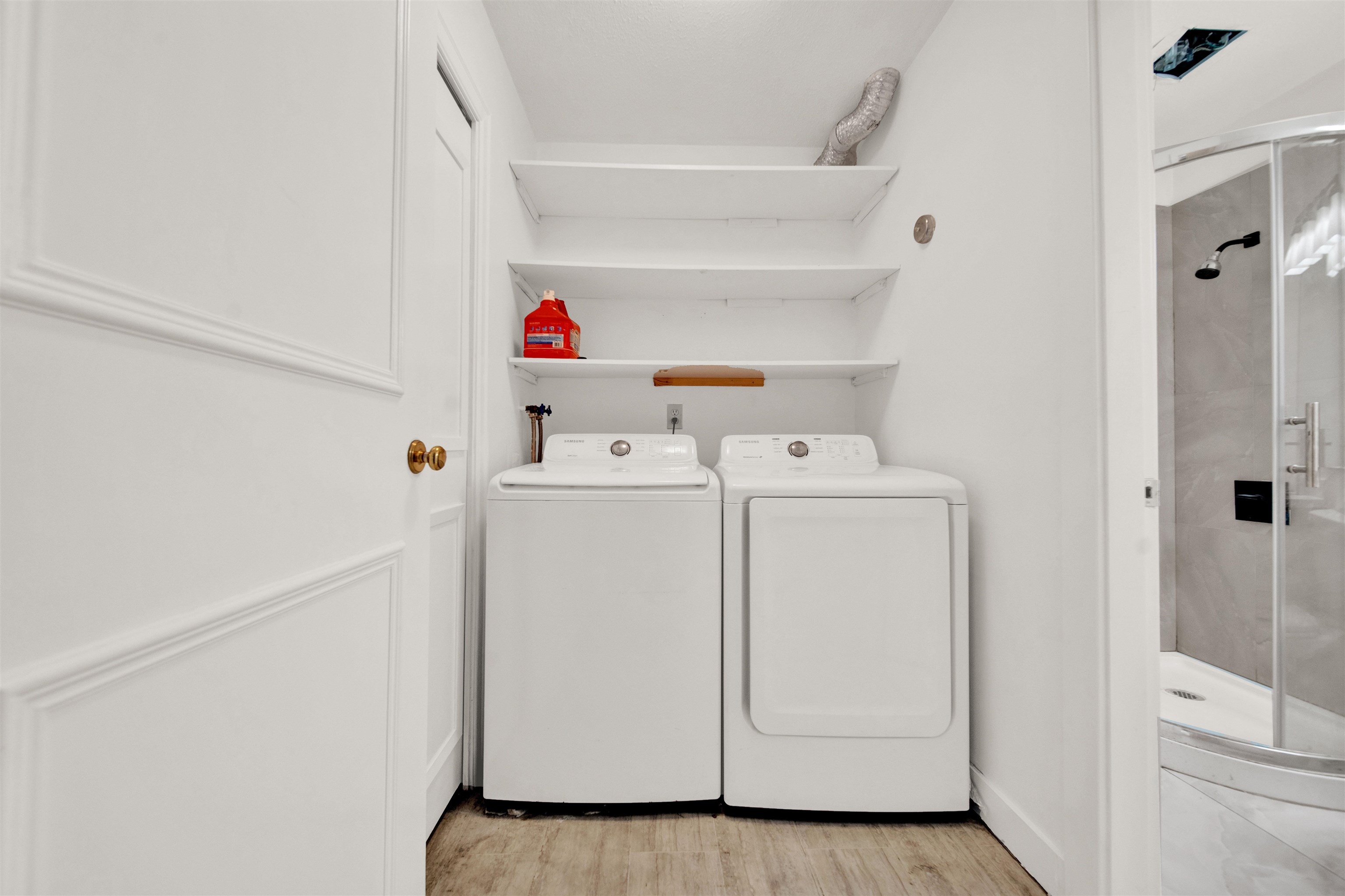 Additional image 3 of 15474 90 Avenue, Surrey, BC, V3R 9J4
