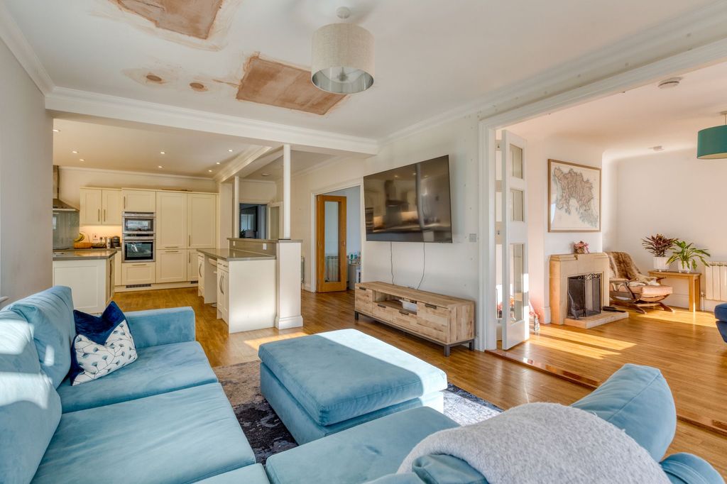 Additional image 10 of 5 bed detached house for saleLa Mielle Du Parcq, Grouville JE3