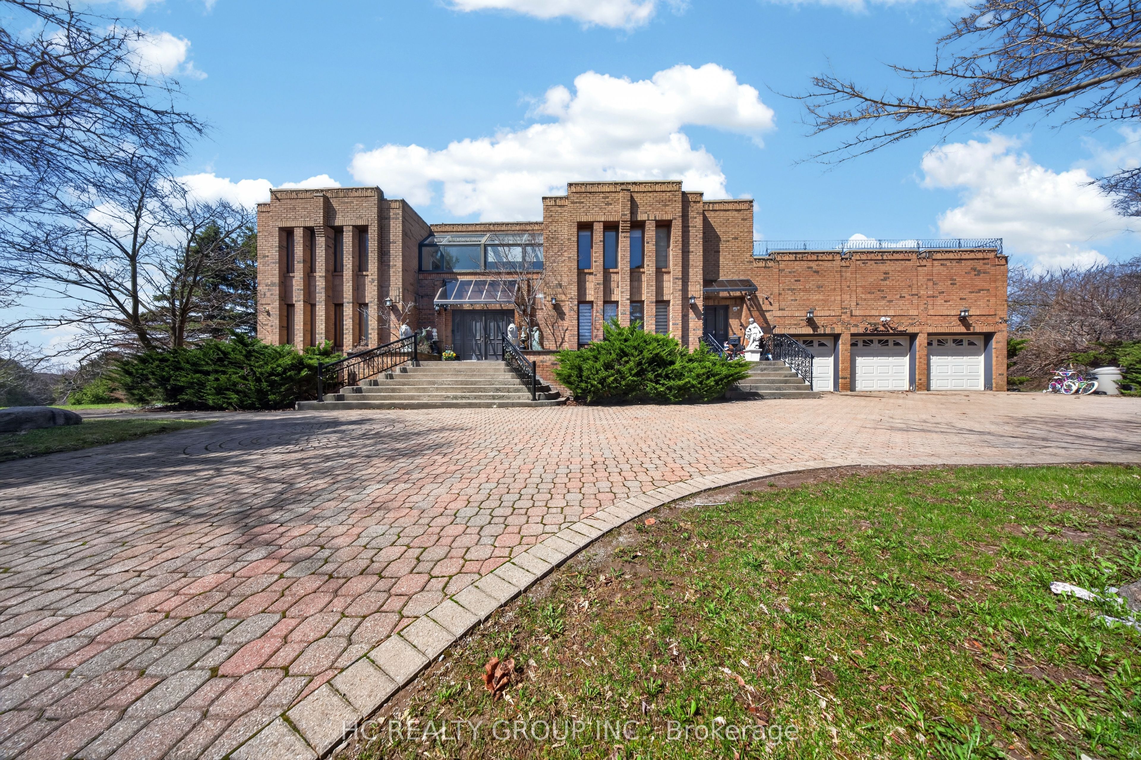 9 Forson Court, Markham, ON, L6C 1A9