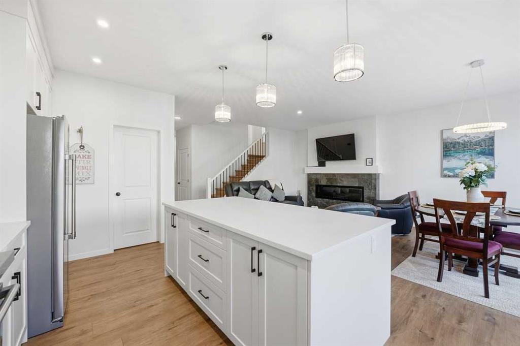 Additional image 6 of 102 Setonstone Manor SE, Calgary, AB, T3M 3G4