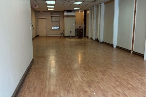 Additional image 5 of 744 Danforth Avenue, Toronto, ON, M4J 1L2