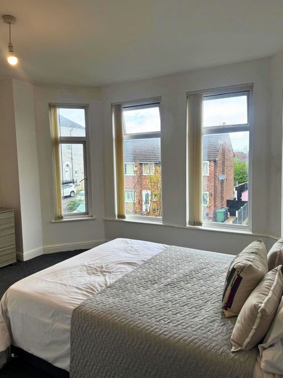 Additional image 13 of 6 bed semi-detached house for sale33 Carlton Road, Birkenhead, Merseyside CH42