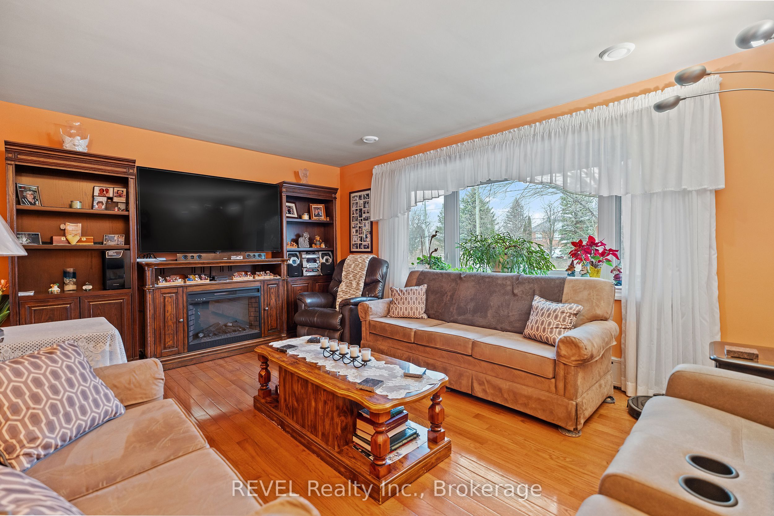Additional image 5 of 6398 Mountain Road, Niagara Falls, ON, L2E 6S4