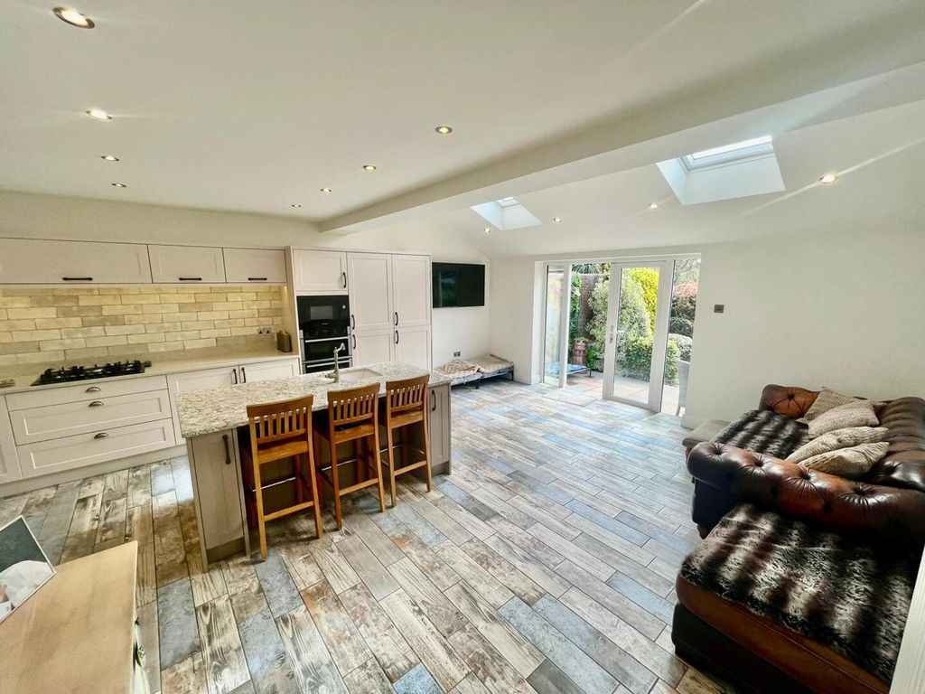 Additional image 11 of 4 bed semi-detached house for saleSandhurst Avenue Lytham St. Annes, Lancashire FY8