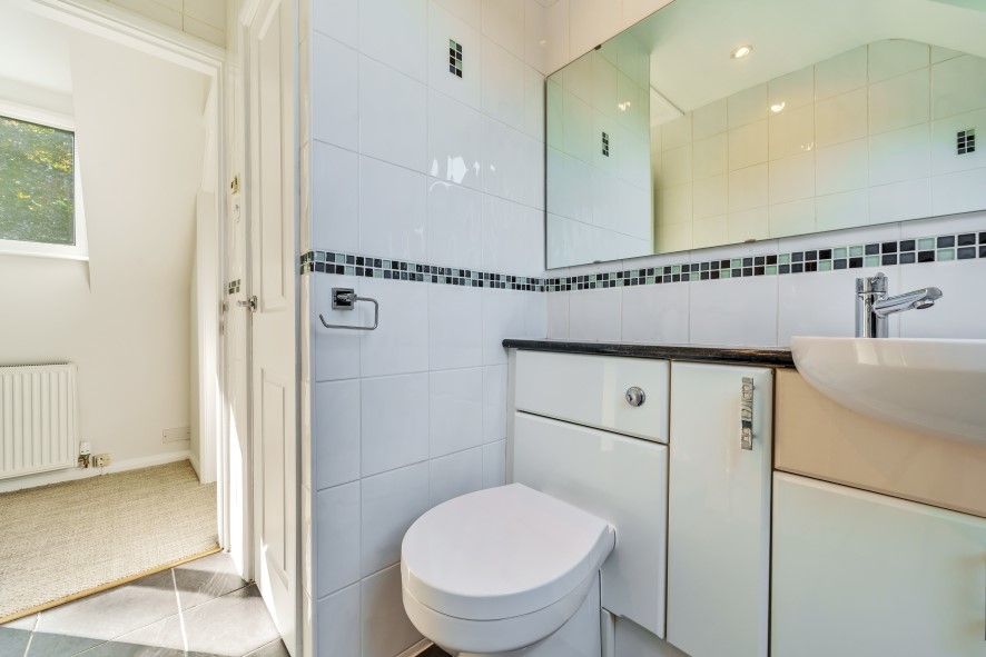Additional image 11 of 2 bed flat for saleFirst Floor Flat At Yewgarth, New Road, Windermere, Cumbria LA23