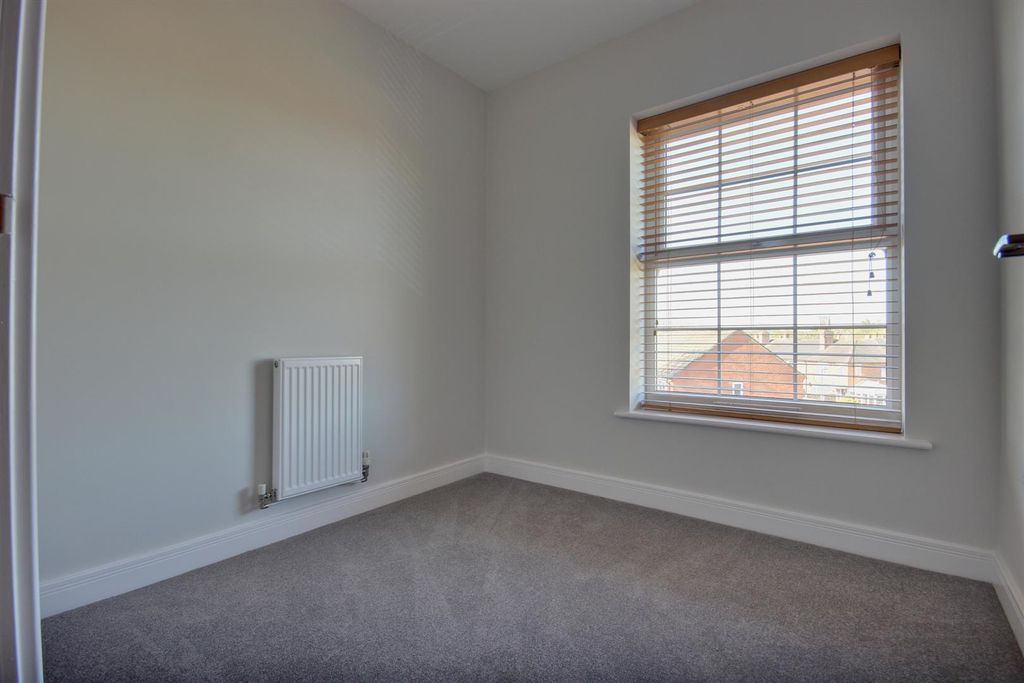 Additional image 7 of 2 bed flat for saleMill Lane, Beverley HU17
