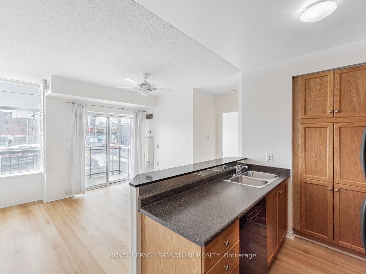 Additional image 4 of 316-2495 Dundas Street W, Toronto, ON, M6P 1X4