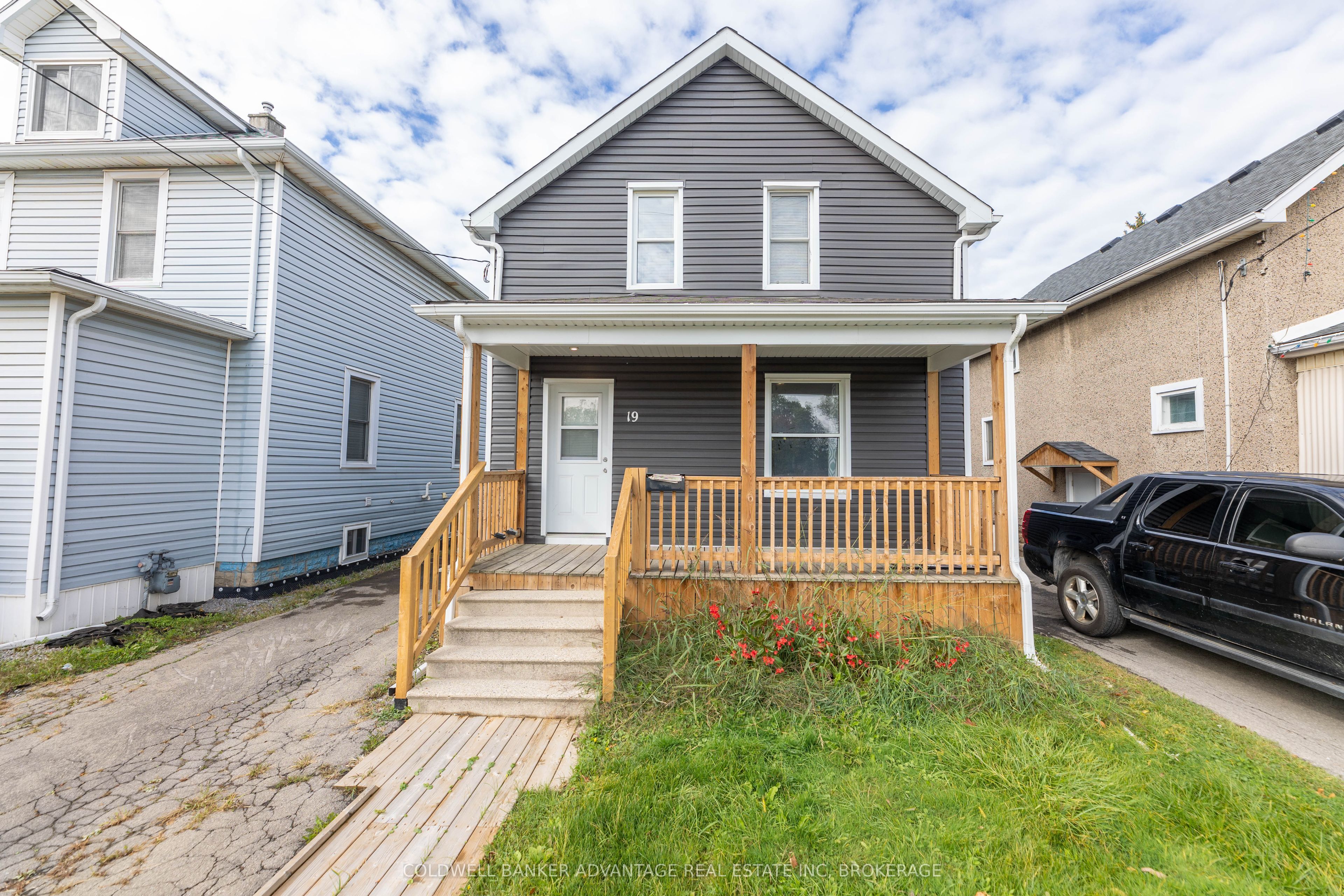 19 Duncan Street, Welland, ON, L3B 2C5