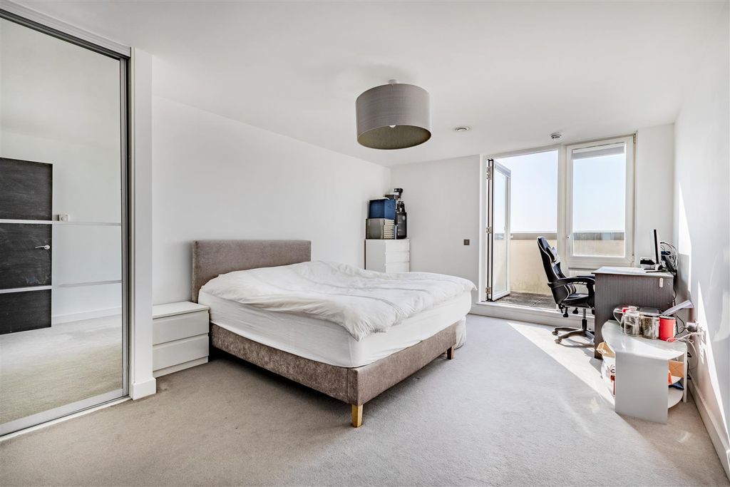 Additional image 5 of 4 bed flat for saleThe Boardwalk, Brighton Marina Village, Brighton BN2