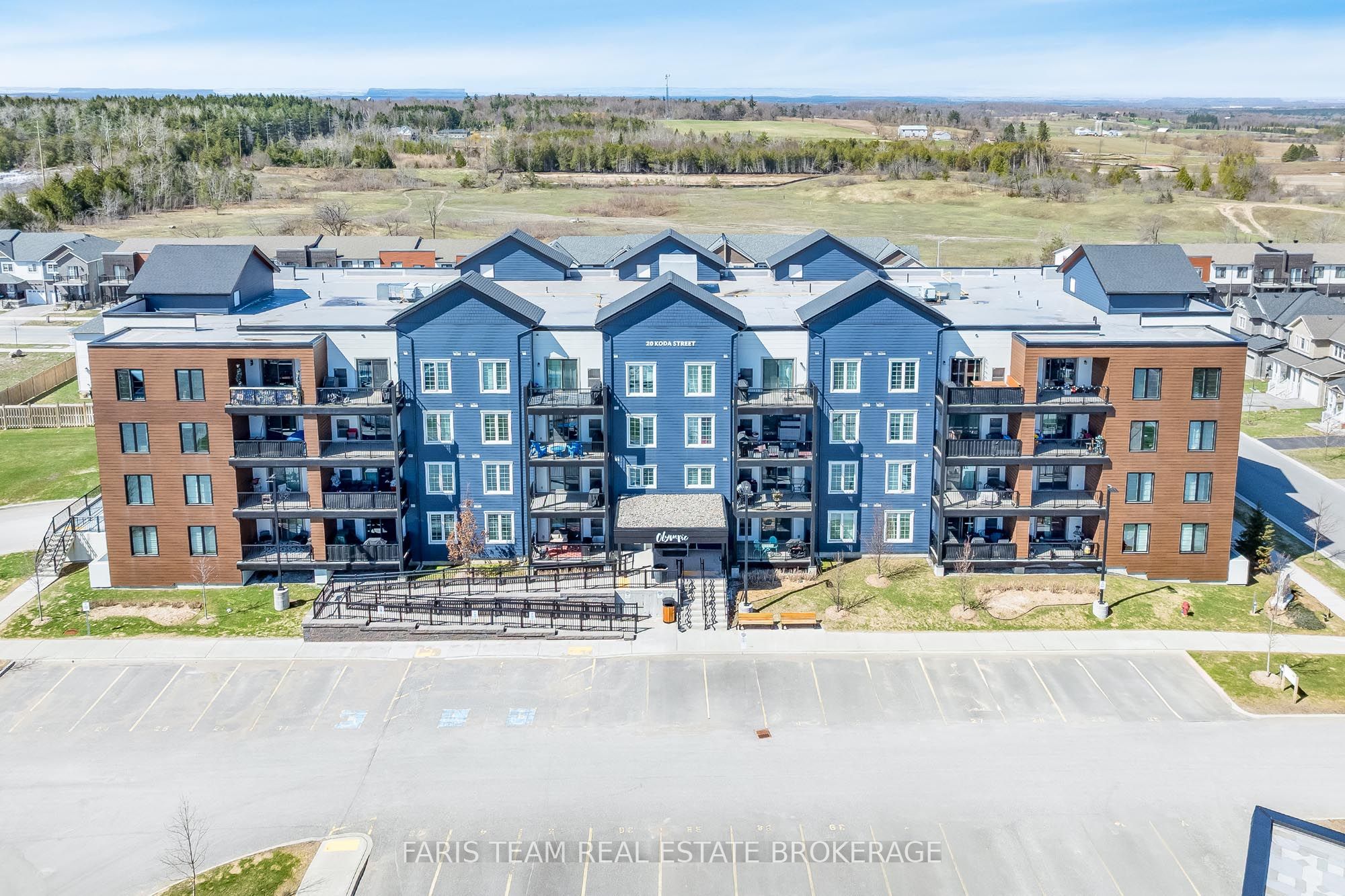 Additional image 2 of 211-20 Koda Street, Barrie, ON, L9J 0J7