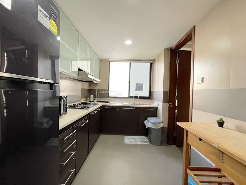 Additional image 7 of Tiong Bahru MRT 3 Mins Walk | Naturally Bright | Nice Condo Room