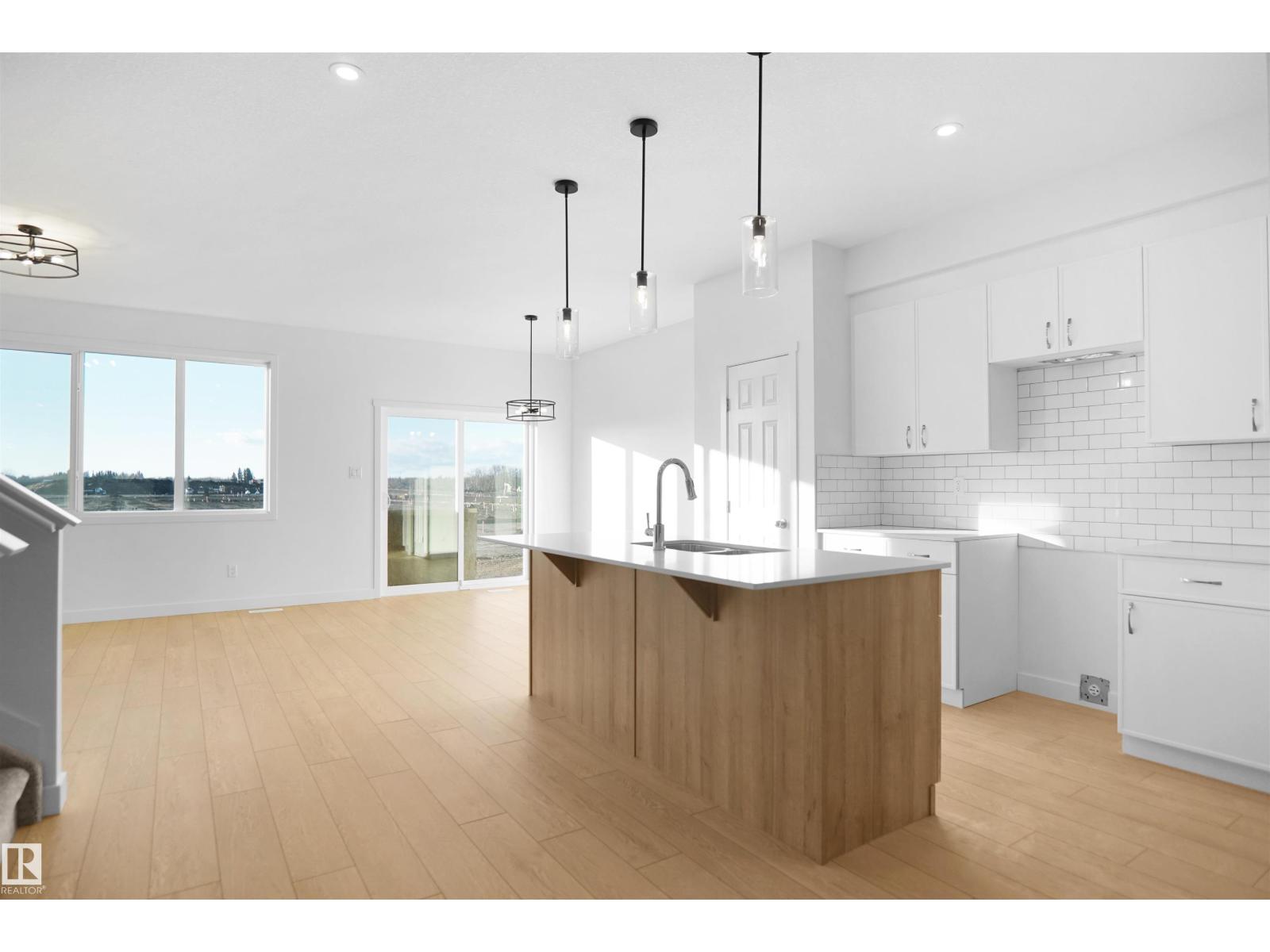 Additional image 4 of 13136 214 Street NW, Edmonton, AB, T5S0X1