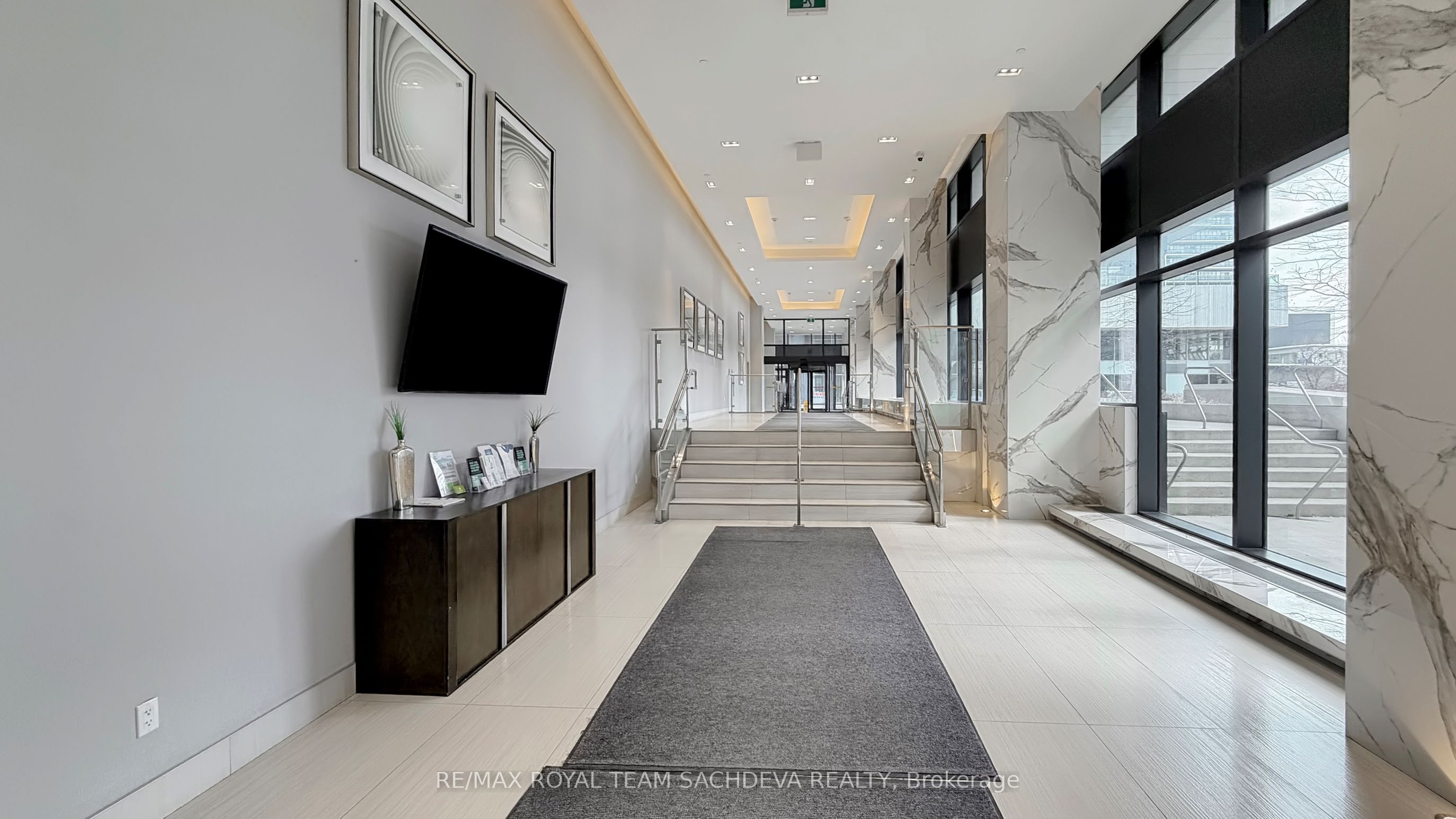 Additional image 4 of 5810-30 Shore Breeze Drive, Toronto, ON, M8V 0J1