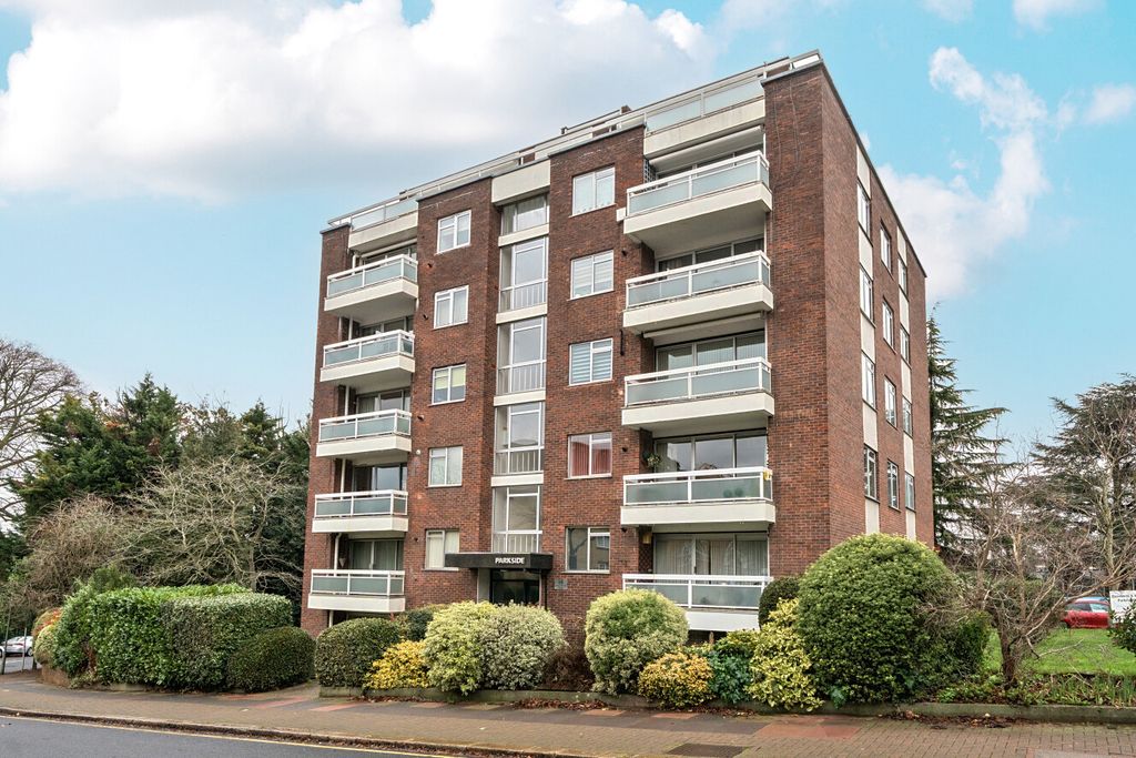 Additional image 19 of 3 bed flat for saleParkside, Court Downs Road, Beckenham, Kent BR3
