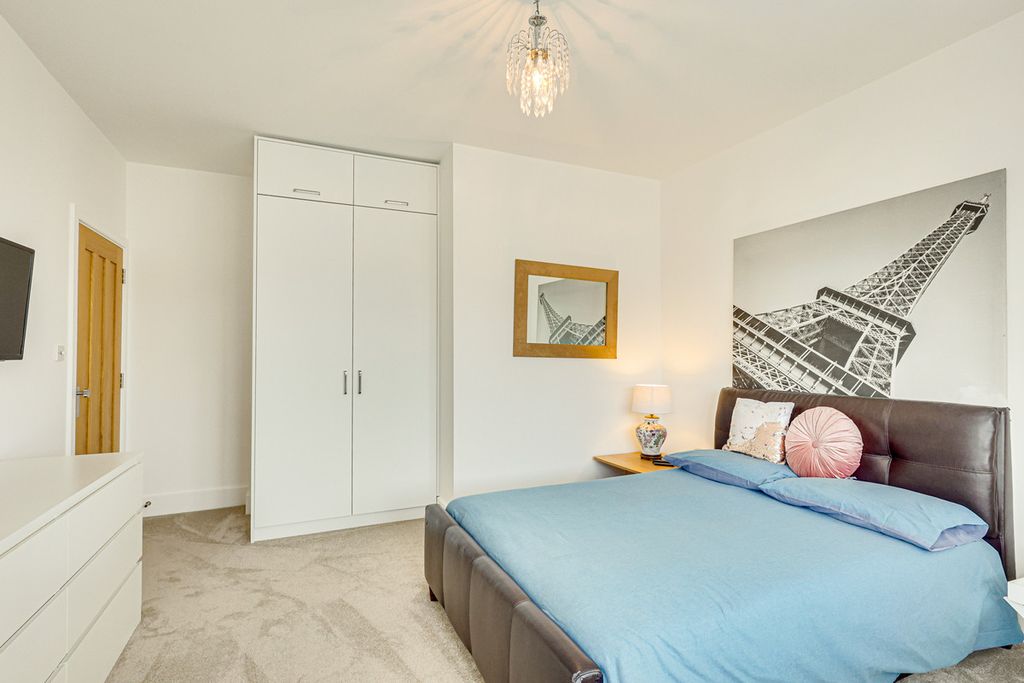 Additional image 29 of 4 bed detached house for saleCastle Road, Benfleet SS7