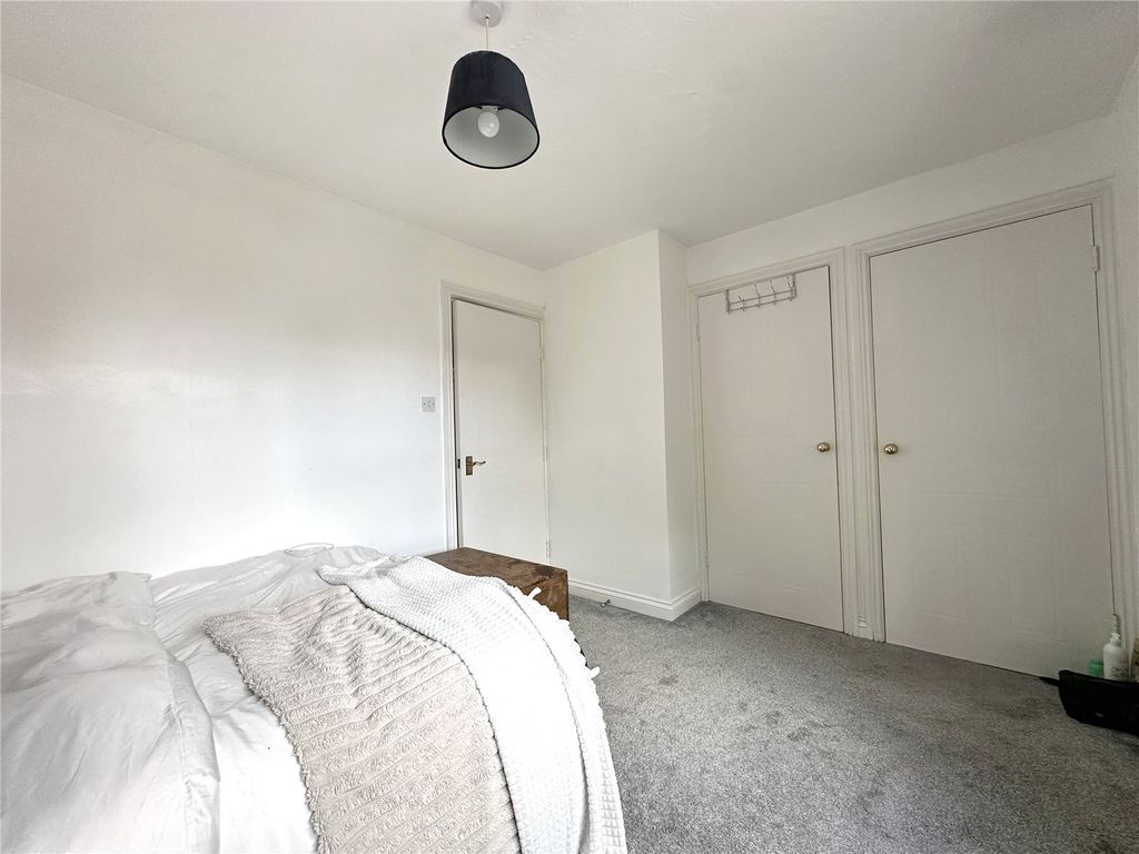 Additional image 9 of 2 bed flat for saleThe Orkneys, 3 Salisbury Road, Blandford Forum, Dorset DT11