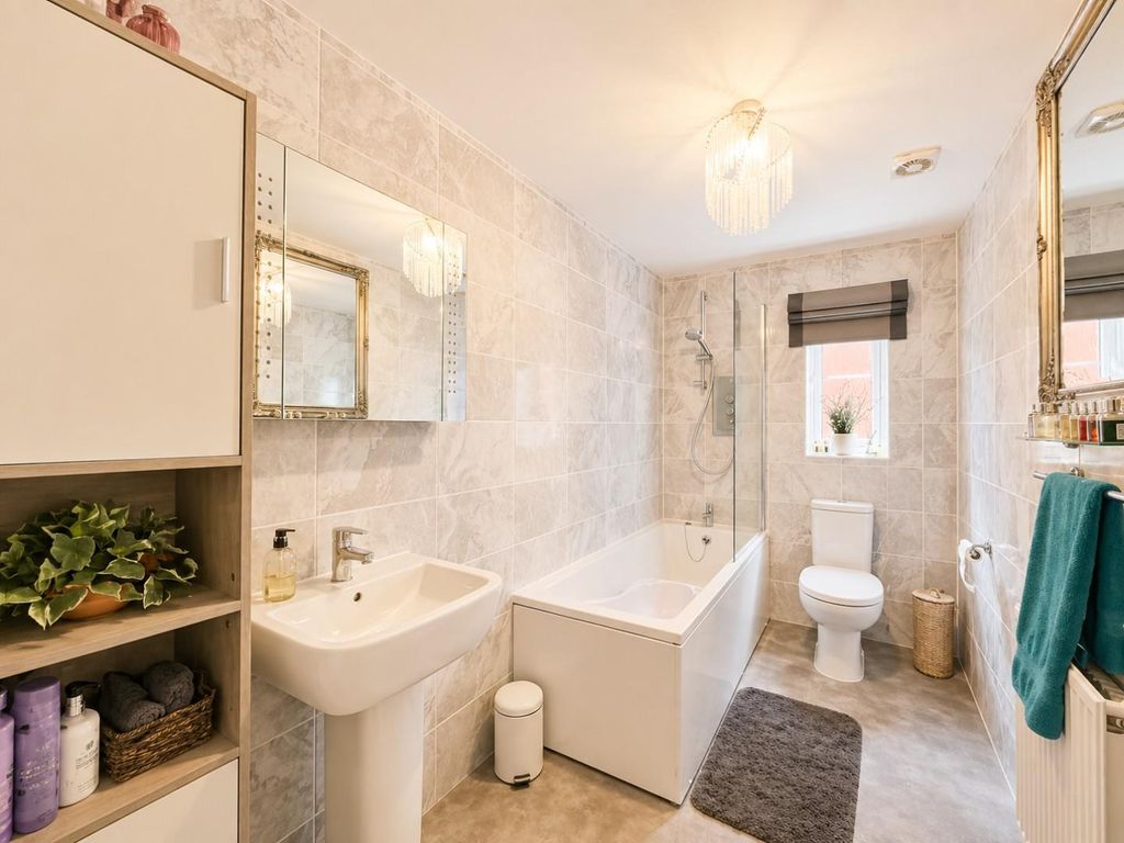 Additional image 17 of 5 bed detached house for saleChamberlayne Crescent, Berkeley GL13